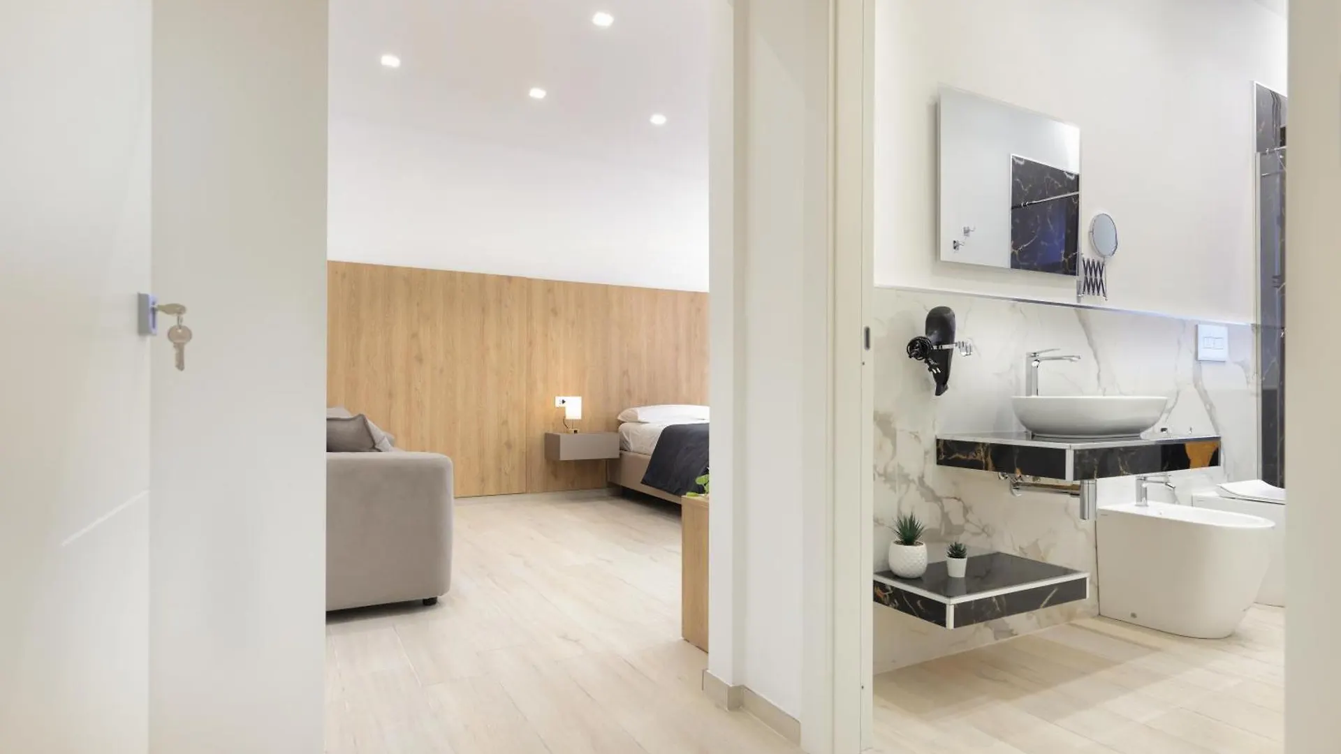 Suite Del Corso Sicilia Catania Homestay